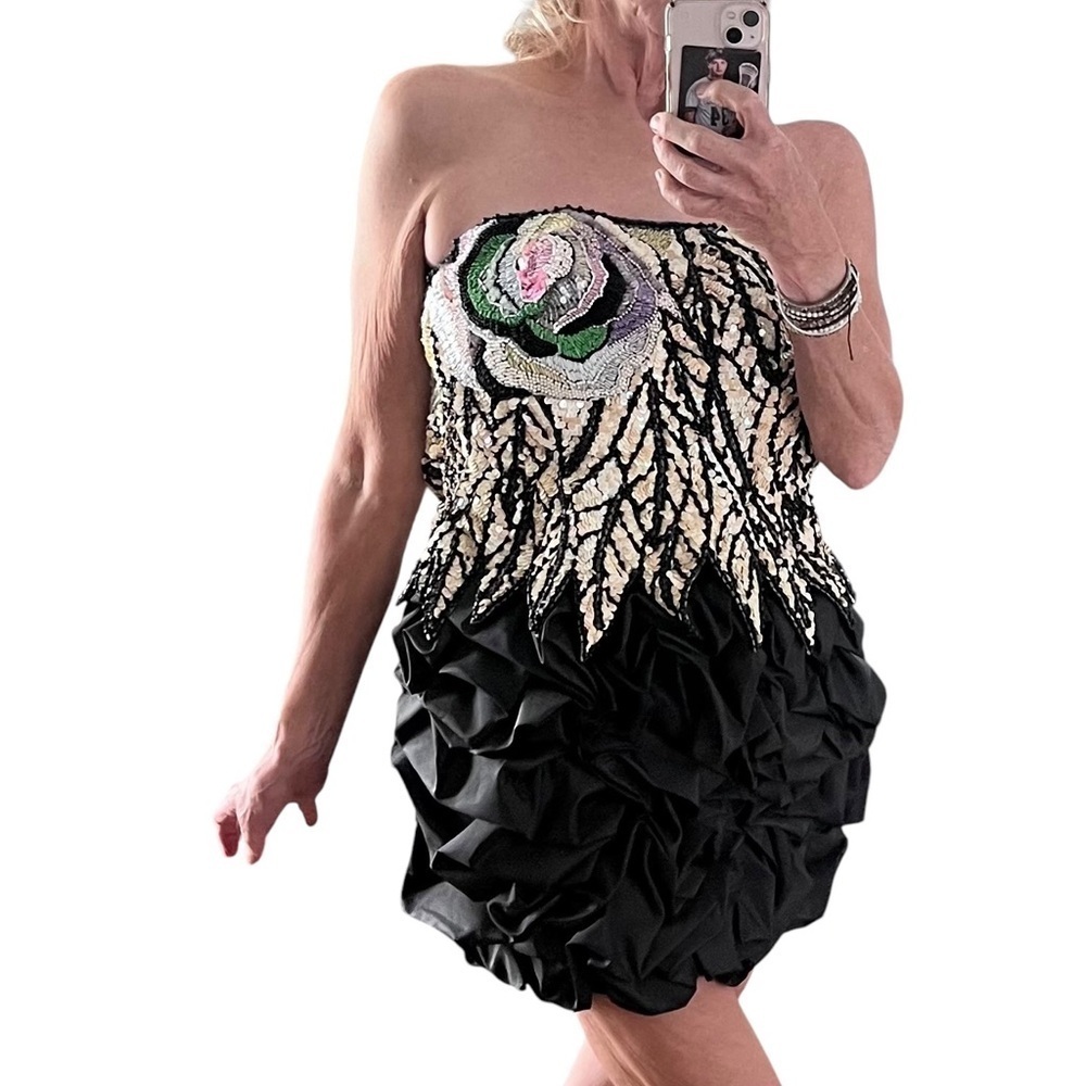 Vintage 1980s Black Bubble Hem Ruffled Boned Strapless Sequin Dress RARE XS
